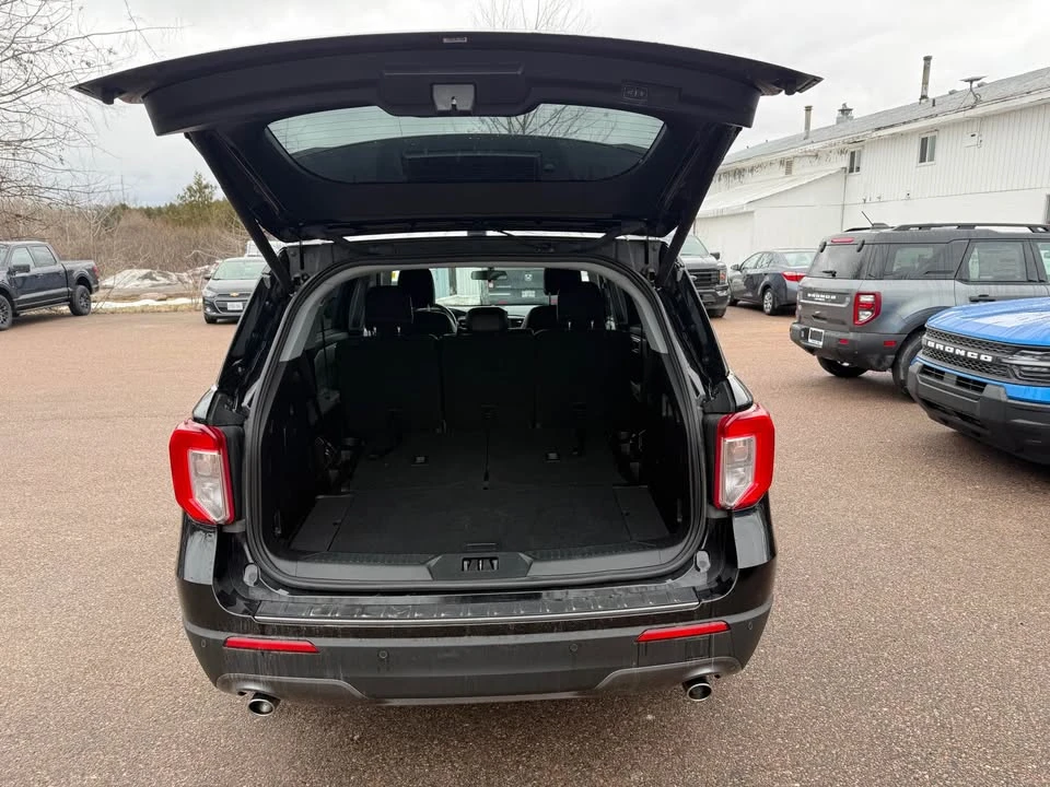 2021 Ford Explorer 6th Gen - Image 9 of 15