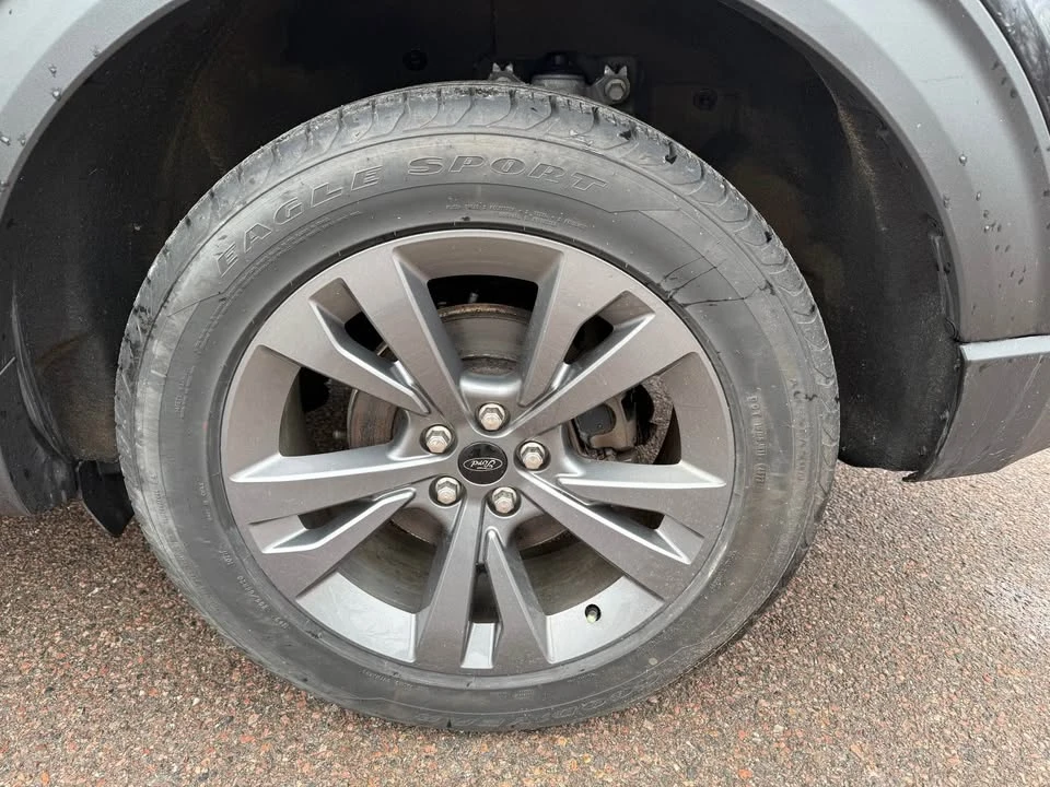 2021 Ford Explorer 6th Gen - Image 10 of 15
