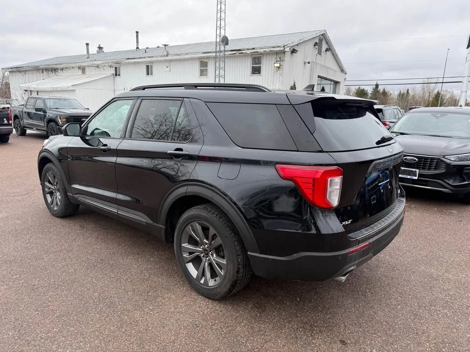 2021 Ford Explorer 6th Gen - Image 3 of 15