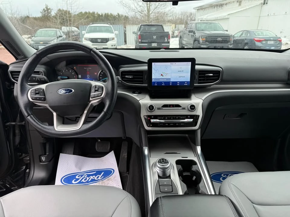 2021 Ford Explorer 6th Gen - Image 14 of 15
