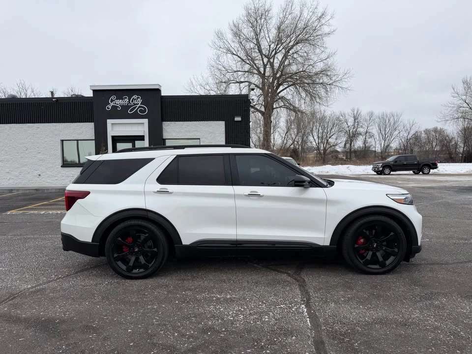 2021 Ford Explorer 6th Gen - Image 2 of 19
