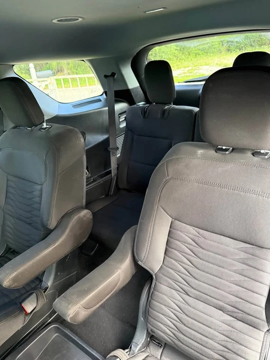 2021 Ford Explorer 6th Gen - Image 14 of 15