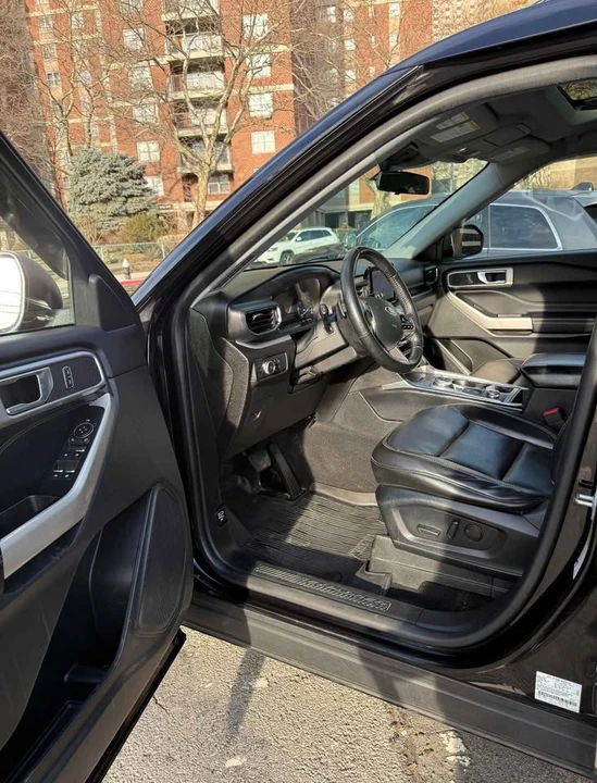 2021 Ford Explorer 6th Gen - Image 7 of 16