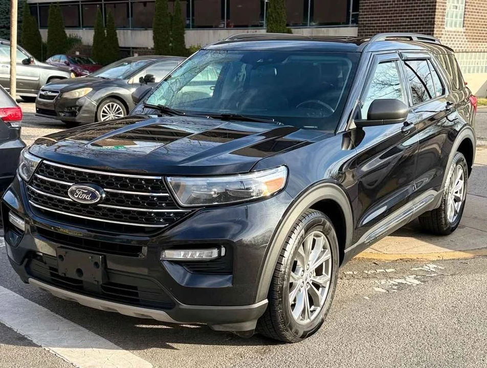 2021 Ford Explorer 6th Gen - Image 2 of 16