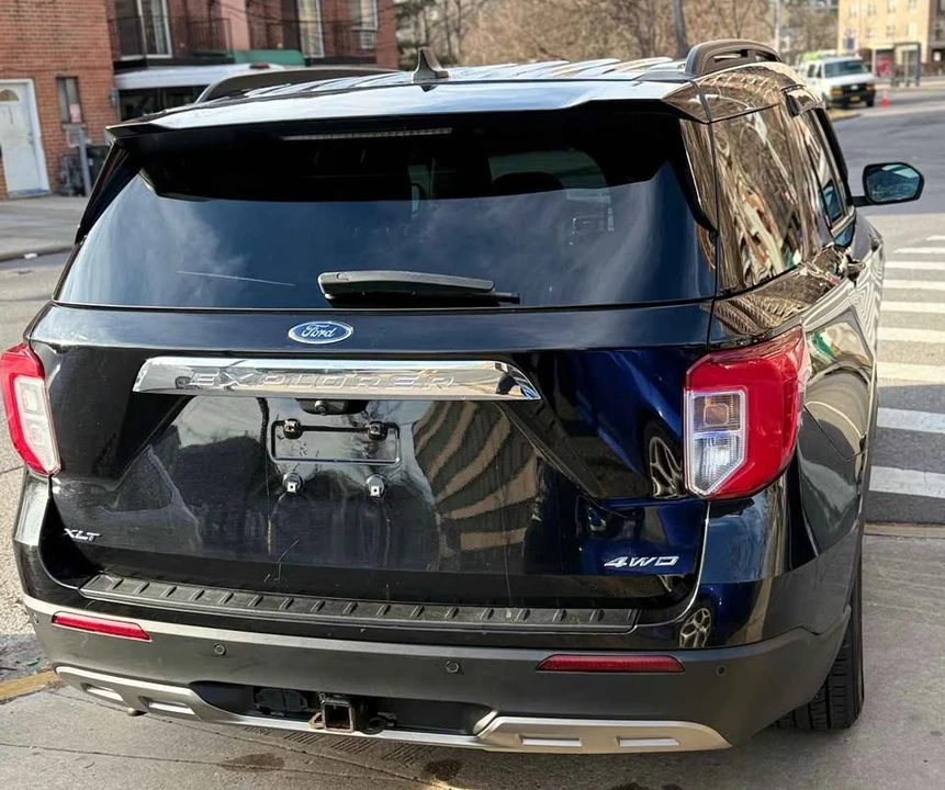 2021 Ford Explorer 6th Gen - Image 5 of 16