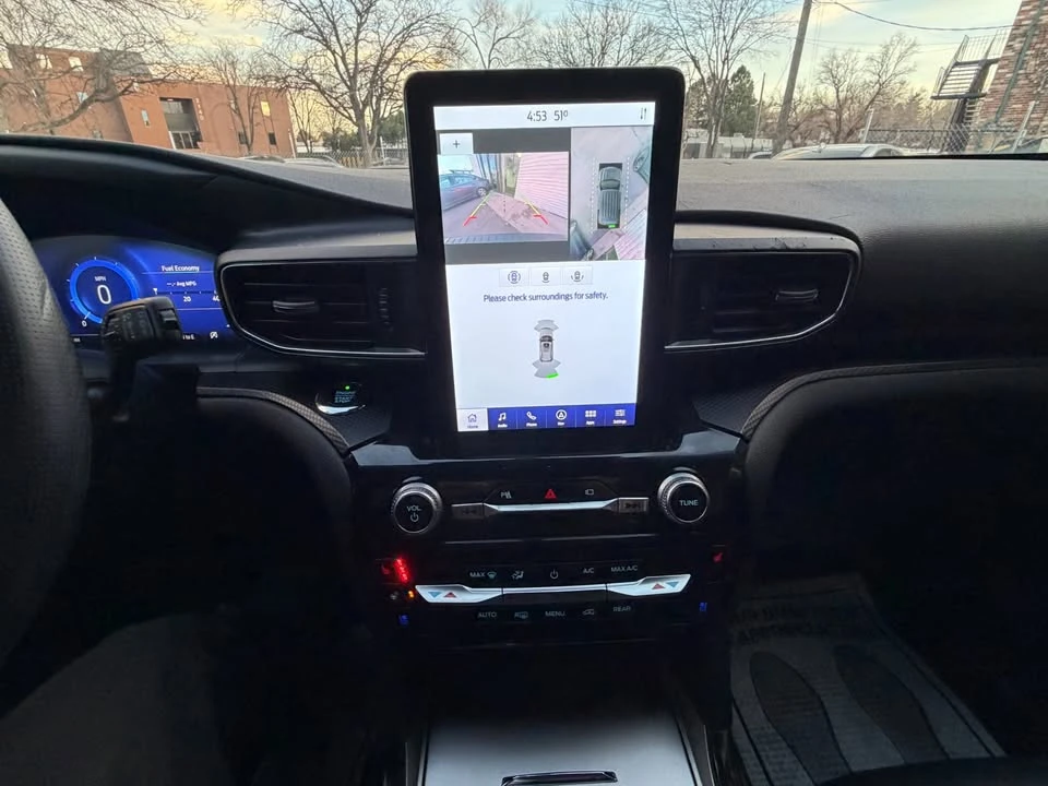 2021 Ford Explorer 6th Gen - Image 16 of 20
