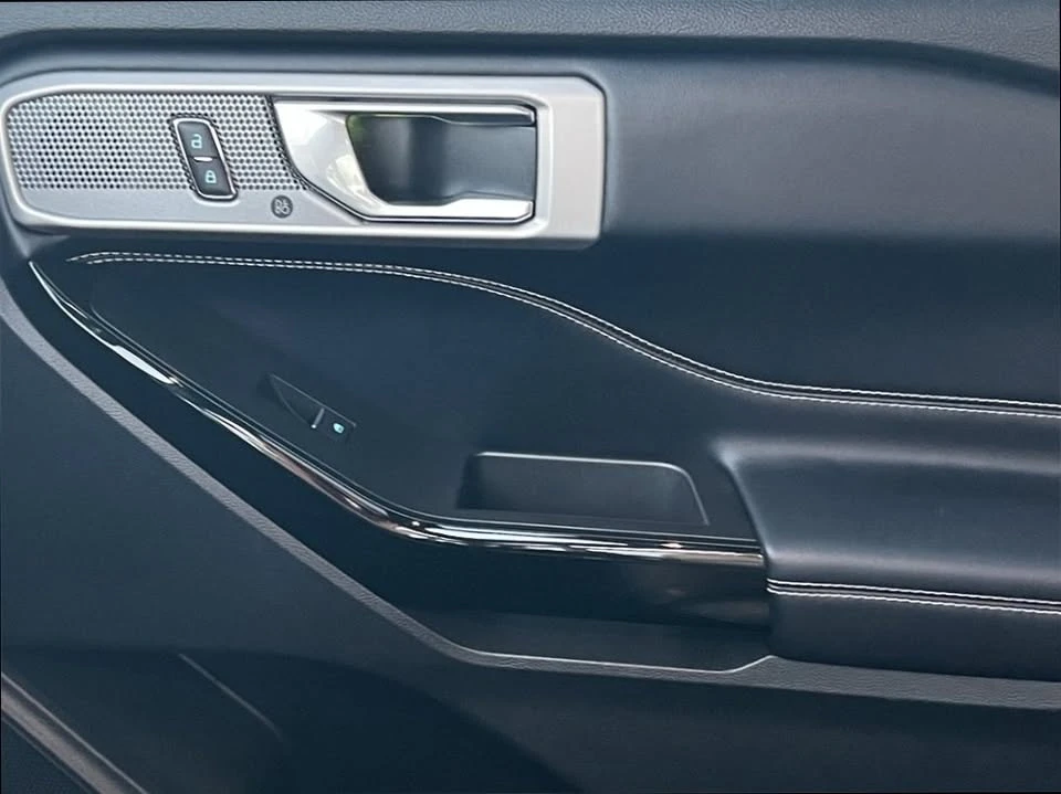 2021 Ford Explorer 6th Gen - Image 11 of 20