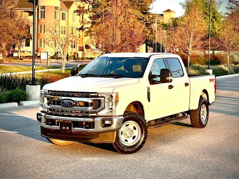 2021 Ford F-250 Super Duty Crew Cab XLT