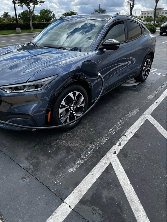 2021 Ford Mustang Mach-E - Image 10 of 10
