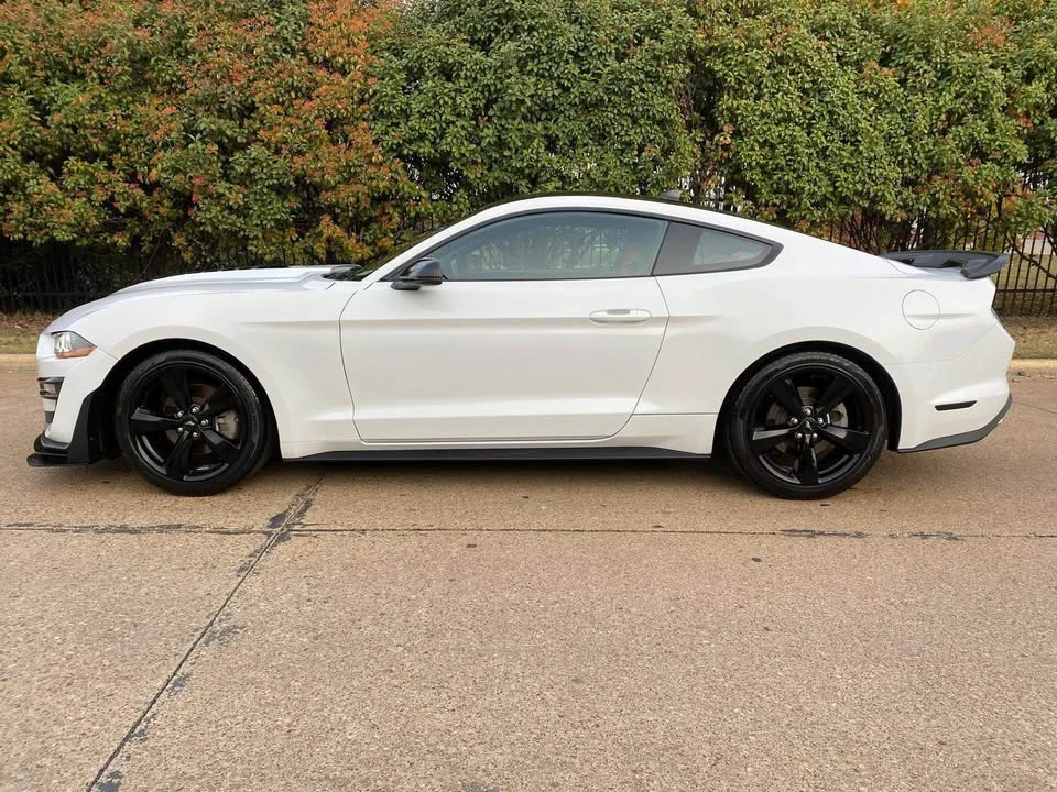 2021 Ford S550 Mustang - Image 2 of 18