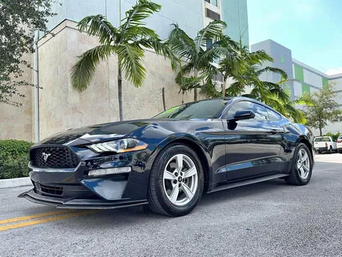 2021 Ford Mustang EcoBoost