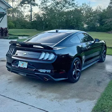 2021 Ford Mustang EcoBoost Coupe
