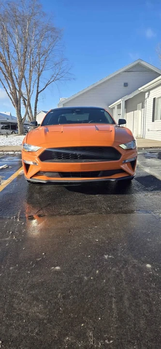 2021 Ford S550 Mustang - Image 2 of 9