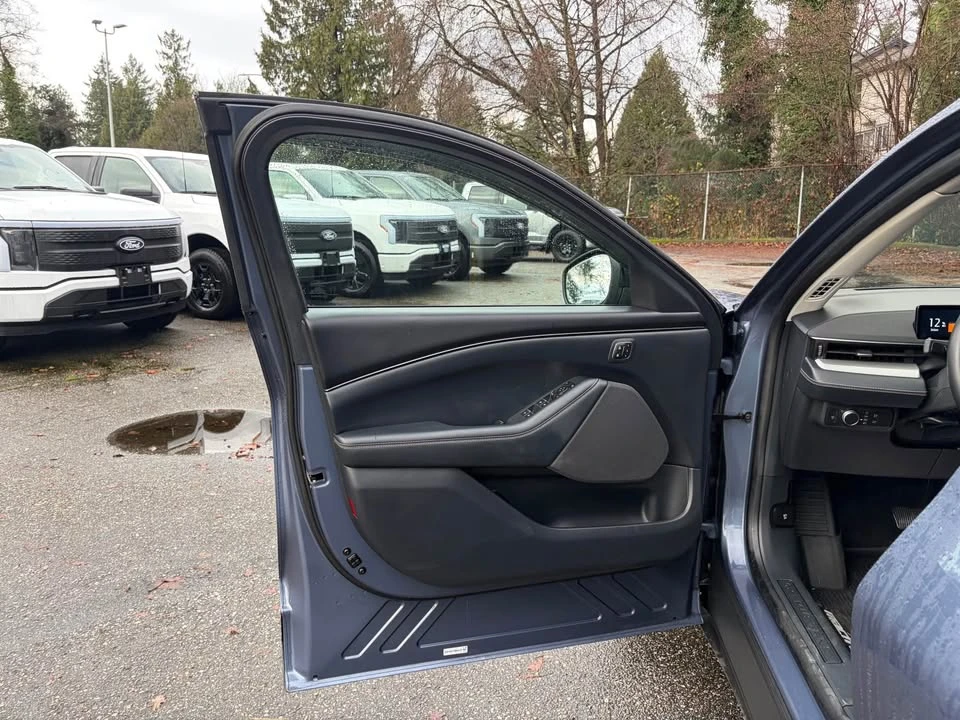 2021 Ford Mustang Mach-E - Image 11 of 17