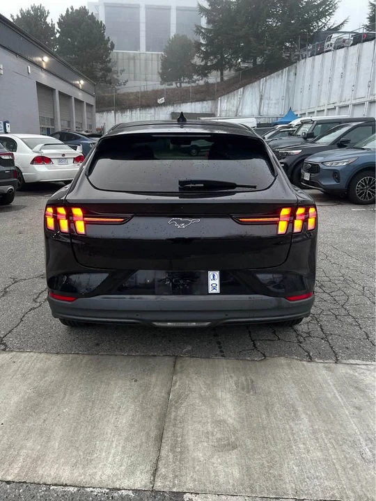 2021 Ford Mustang Mach-E - Image 5 of 10