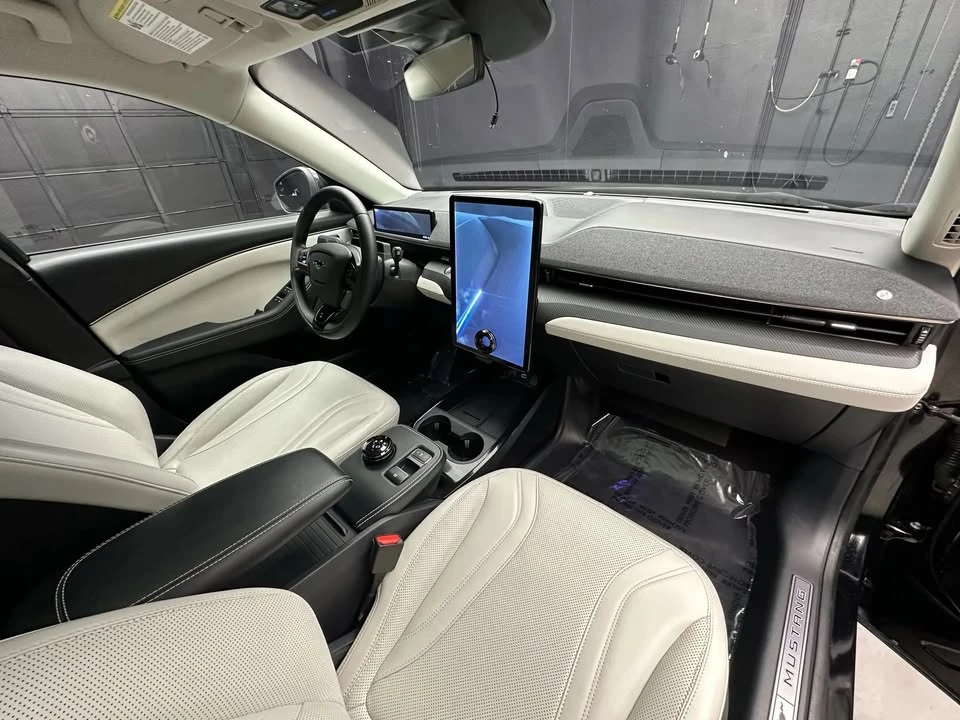 2021 Ford Mustang Mach-E - Image 9 of 13
