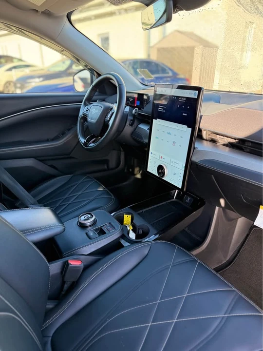 2021 Ford Mustang Mach-E - Image 6 of 8