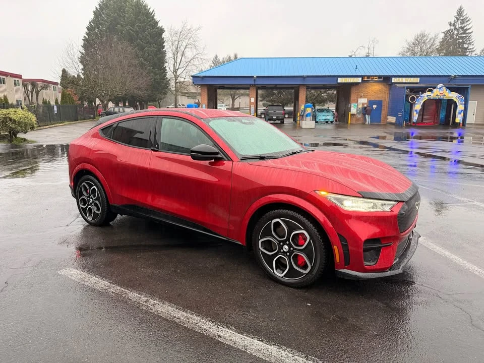 2021 Ford Mustang Mach-E - Image 16 of 20