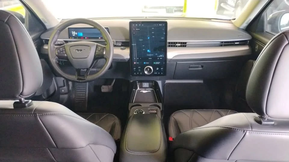 2021 Ford Mustang Mach-E - Image 15 of 16