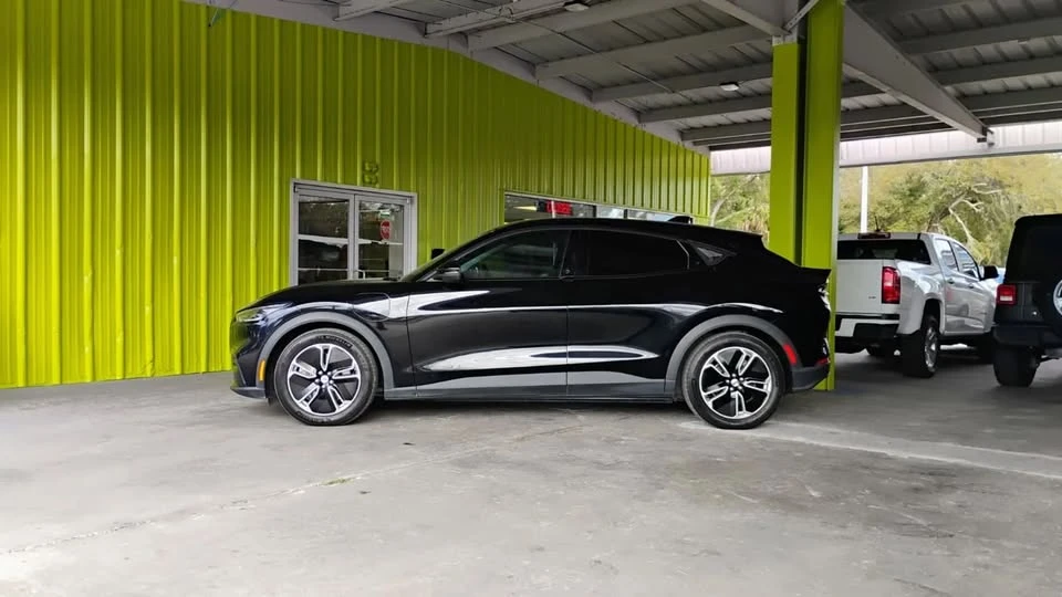 2021 Ford Mustang Mach-E - Image 5 of 16
