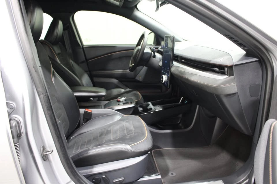 2021 Ford Mustang Mach-E - Image 14 of 19
