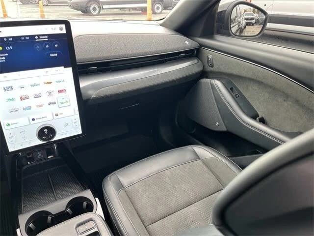 2021 Ford Mustang Mach-E - Image 13 of 19
