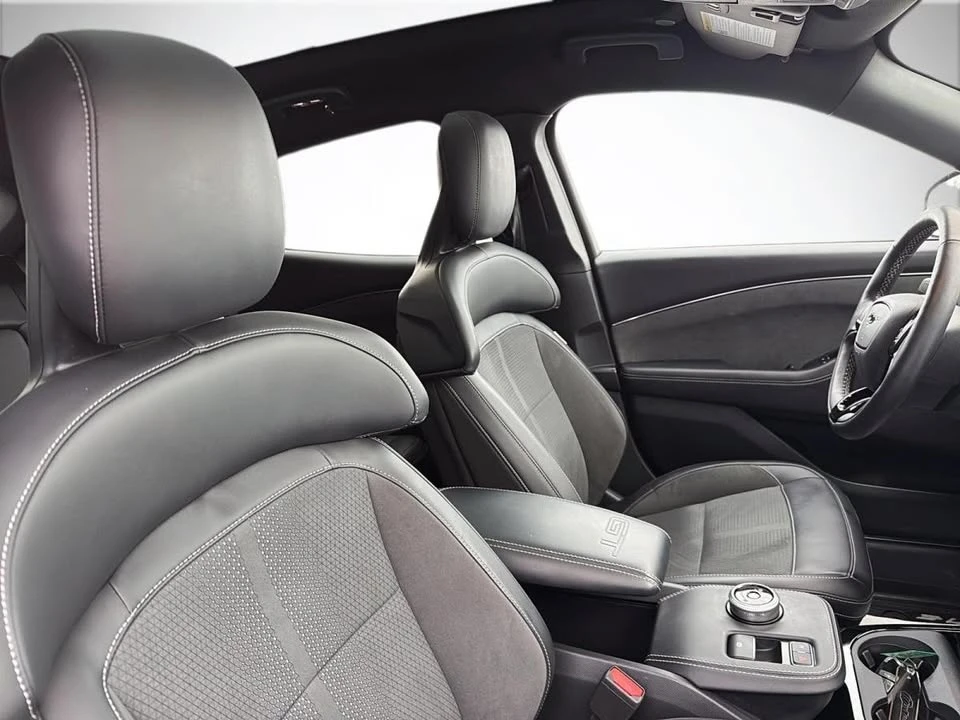 2021 Ford Mustang Mach-E - Image 9 of 19