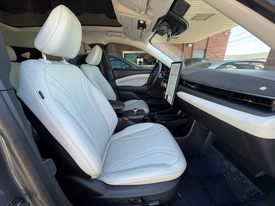 2021 Ford Mustang Mach-E - Image 10 of 20