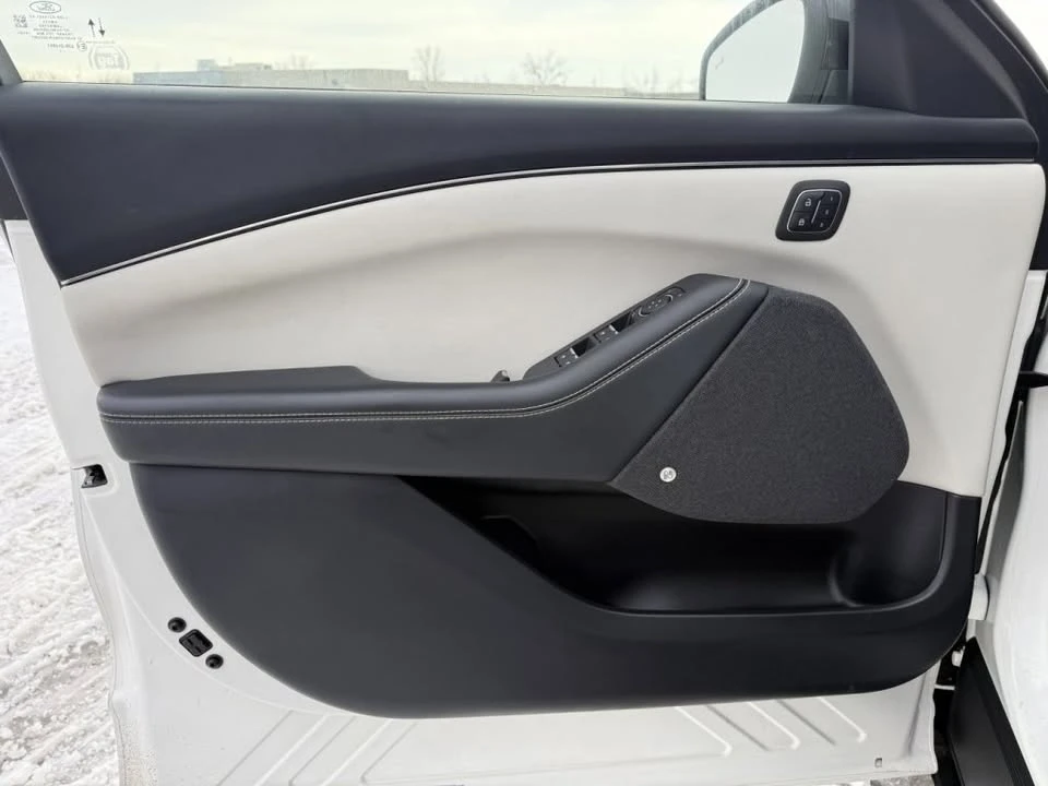 2021 Ford Mustang Mach-E - Image 13 of 17