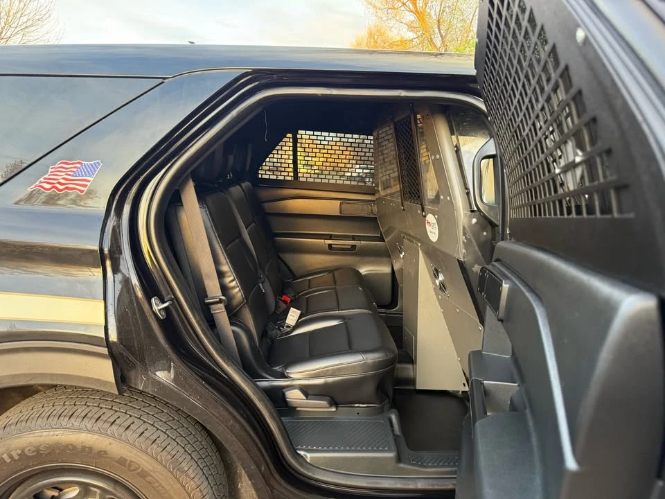 2021 Ford Explorer 6th Gen - Image 11 of 17