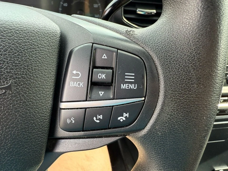2021 Ford Explorer 6th Gen - Image 19 of 20