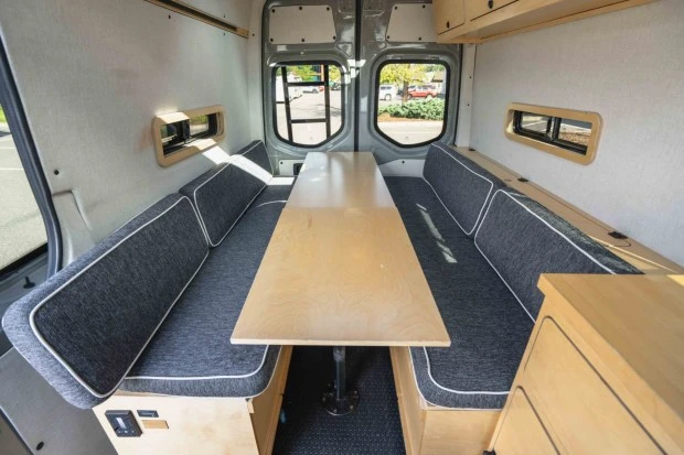 2021 Freightliner - Image 7 of 9
