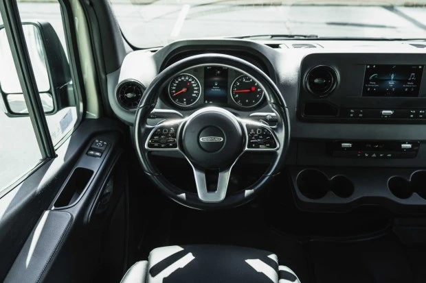 2021 Freightliner - Image 5 of 9