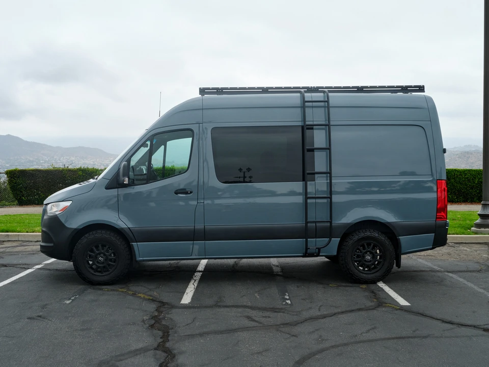 2021 Freightliner - Image 6 of 31