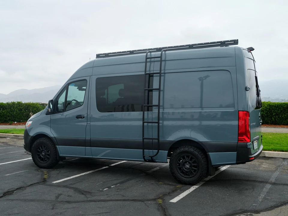 2021 Freightliner - Image 7 of 31
