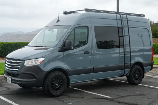 2021 Mercedes-Benz Sprinter 2500