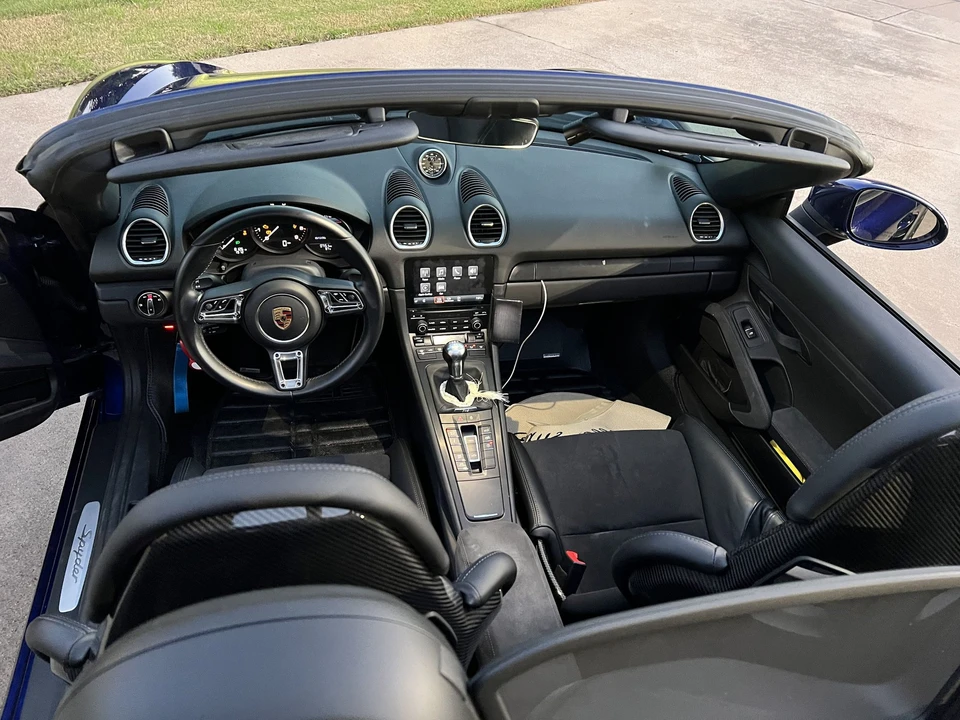 2021 Porsche 718 Boxster Spyder - Image 20 of 25