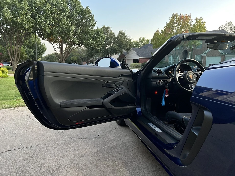 2021 Porsche 718 Boxster Spyder - Image 21 of 25