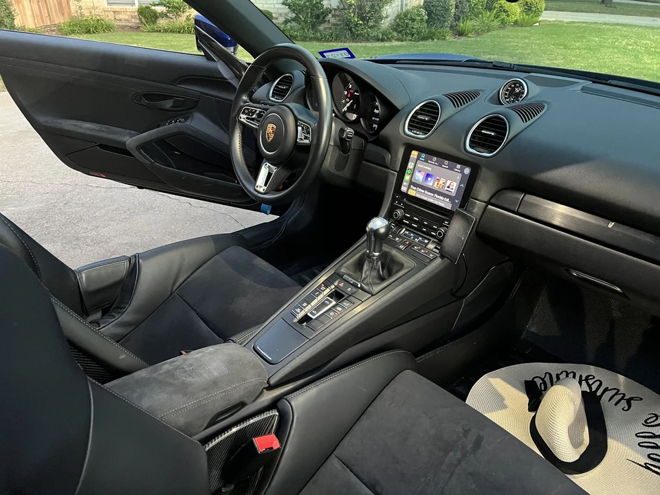 2021 Porsche 718 Boxster Spyder - Image 24 of 25