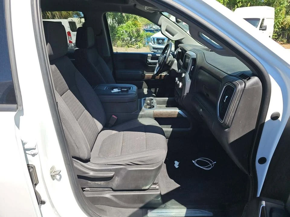 2021 GMC Sierra 5th Gen - Image 4 of 11