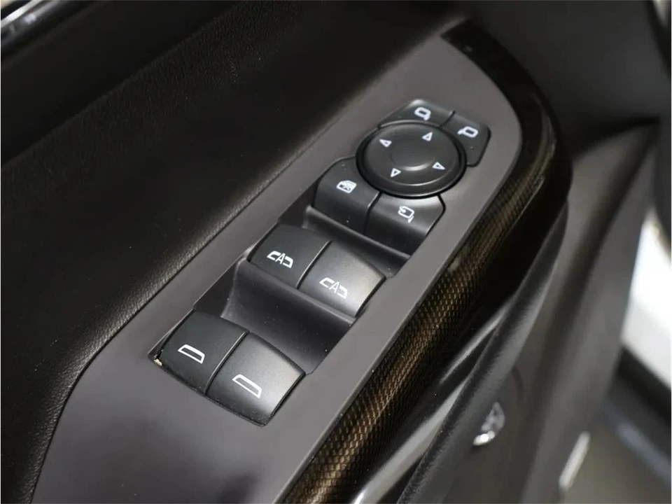 2021 GMC Acadia - Image 11 of 31