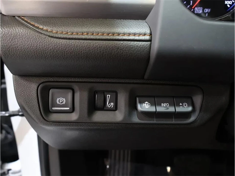 2021 GMC Acadia - Image 13 of 31