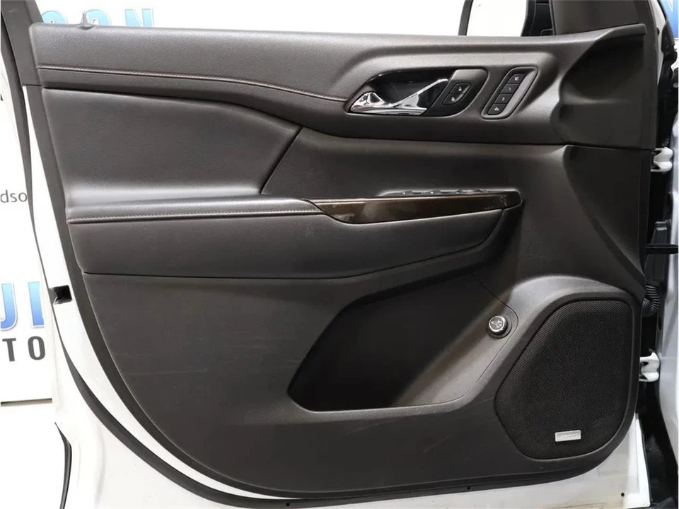 2021 GMC Acadia - Image 10 of 31