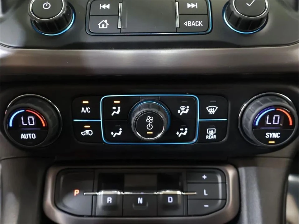2021 GMC Acadia - Image 22 of 31
