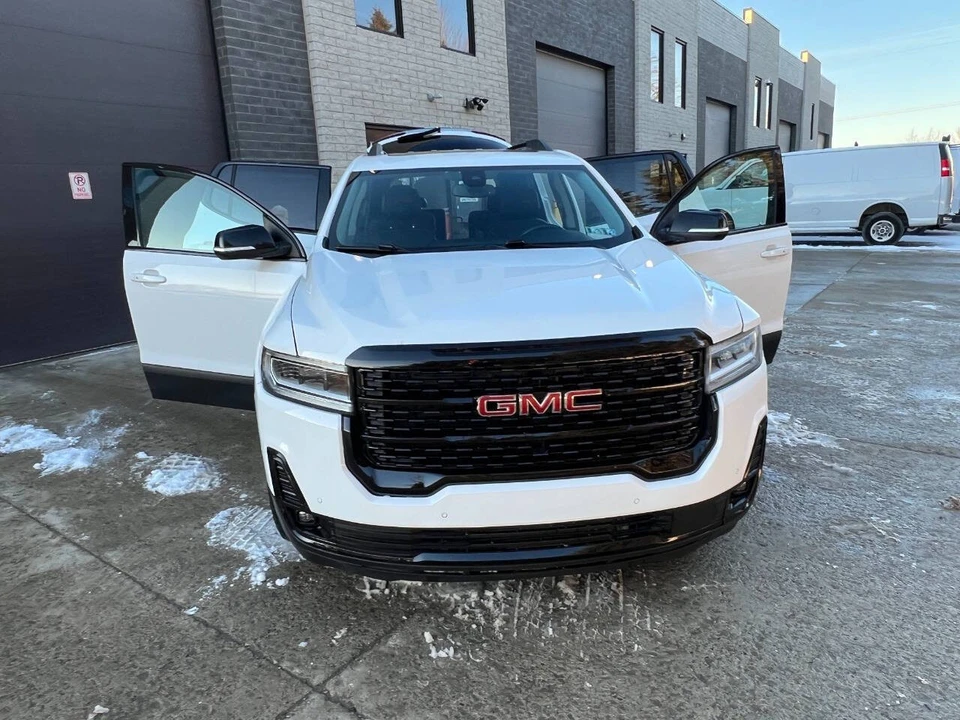 2021 GMC Acadia - Image 15 of 21