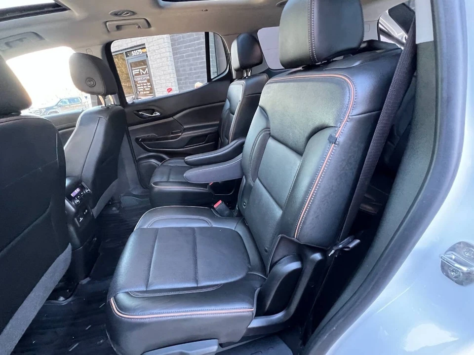 2021 GMC Acadia - Image 19 of 21