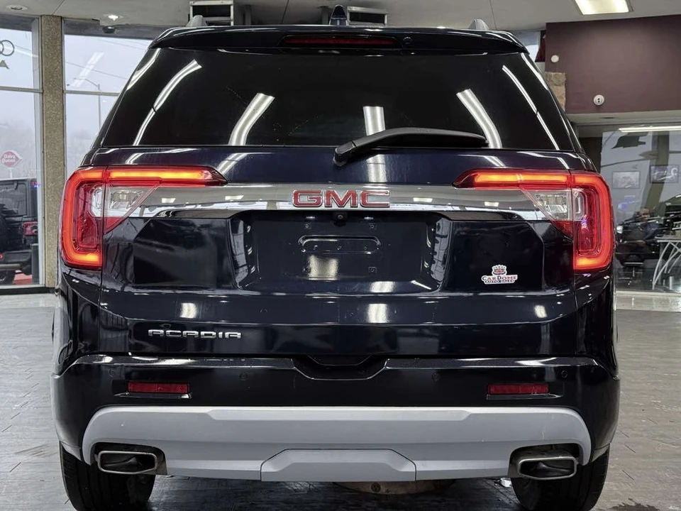 2021 GMC Acadia - Image 13 of 21