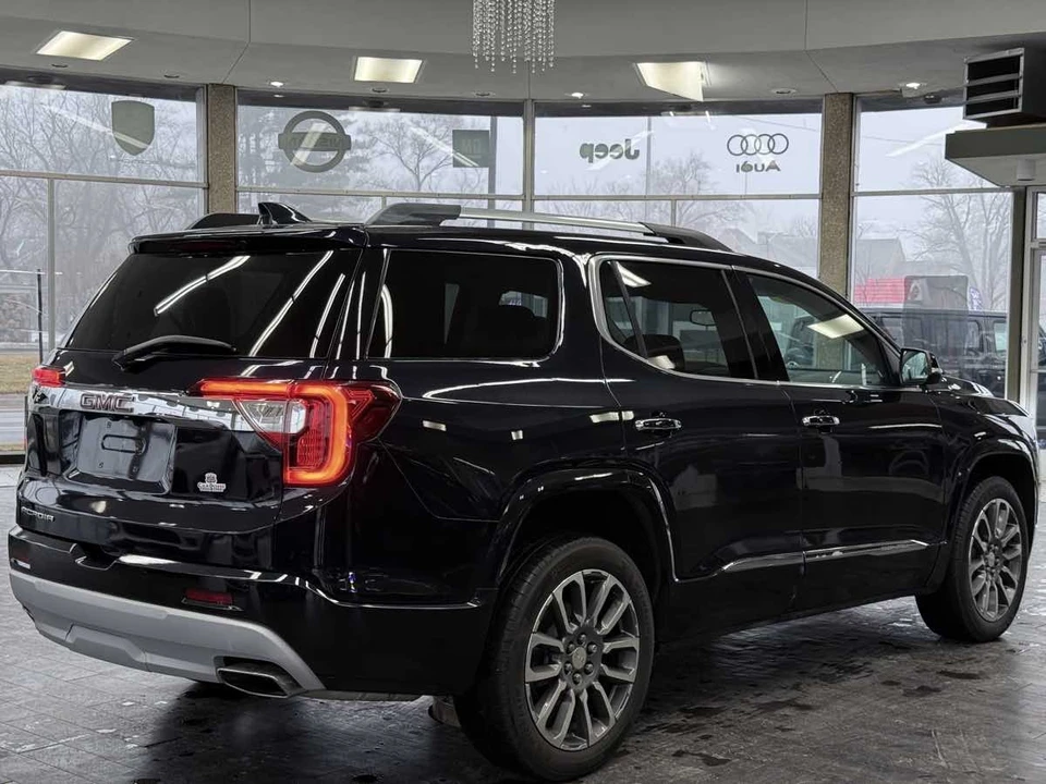 2021 GMC Acadia - Image 9 of 12