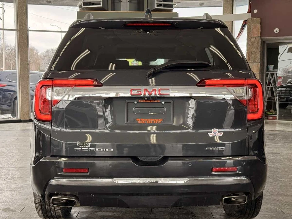 2021 GMC Acadia - Image 13 of 21