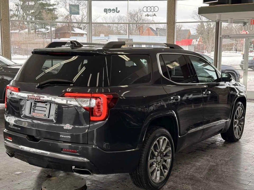 2021 GMC Acadia - Image 9 of 12